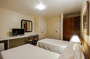 Trevi Hotel & Business