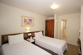 Trevi Hotel & Business