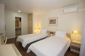 Trevi Hotel & Business