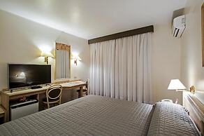 Trevi Hotel & Business