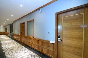 Hotel Yulia - Le Amour Inn