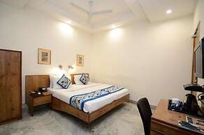 Hotel Yulia - Le Amour Inn