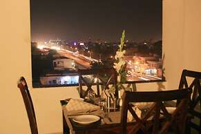 Hotel Yulia - Le Amour Inn