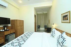 Hotel Yulia - Le Amour Inn