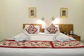 Hotel Yulia - Le Amour Inn