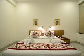 Hotel Yulia - Le Amour Inn