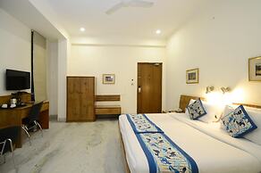 Hotel Yulia - Le Amour Inn