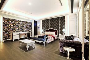 Icloud Luxury Resort & Hotel