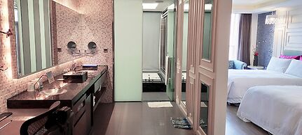 Icloud Luxury Resort & Hotel