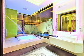 Icloud Luxury Resort & Hotel