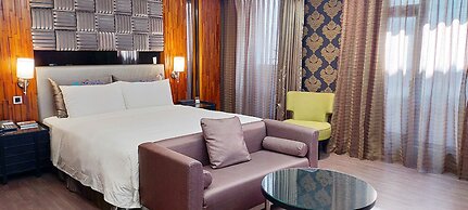 Icloud Luxury Resort & Hotel