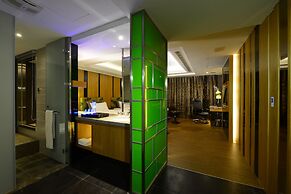 Icloud Luxury Resort & Hotel