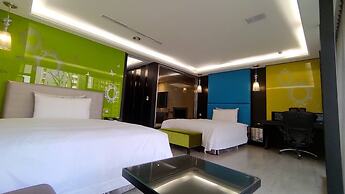 Icloud Luxury Resort & Hotel