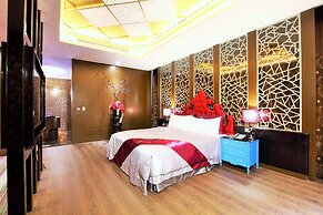 Icloud Luxury Resort & Hotel