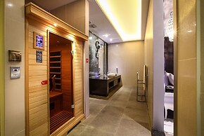 Icloud Luxury Resort & Hotel