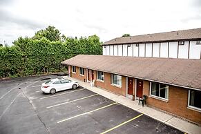 Cedar Lodge Motel