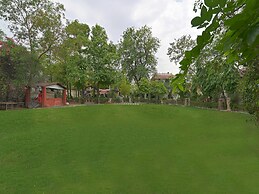 The Byke Grassfield Resort With Outdoor Pool, Shyam Nagar