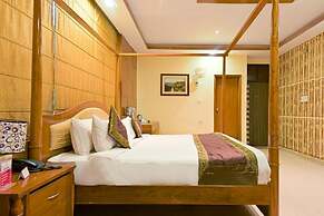 The Byke Grassfield Resort With Outdoor Pool, Shyam Nagar
