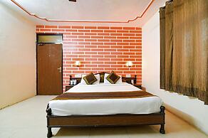 The Byke Grassfield Resort With Outdoor Pool, Shyam Nagar