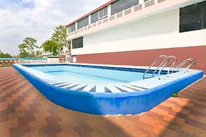 The Byke Grassfield Resort With Outdoor Pool, Shyam Nagar