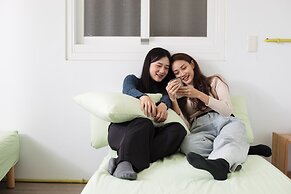 T-Life Hostel