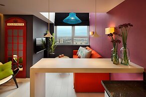 21st Floor 360 Suitop Hotel