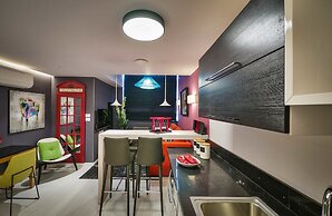 21st Floor 360 Suitop Hotel