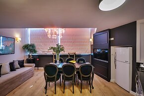 21st Floor 360 Suitop Hotel