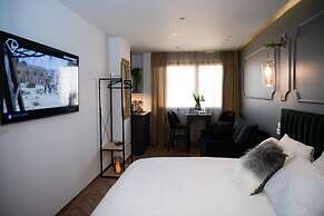 21st Floor 360 Suitop Hotel