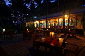 Jaga Bay Resort