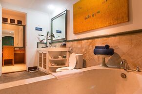 Gajah Biru Bungalows