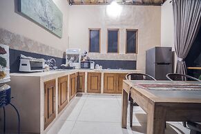 Gajah Biru Bungalows