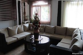 Coron Bancuang Mansion