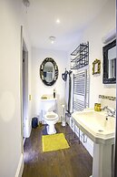 Mama's Inn Boutique Guest House