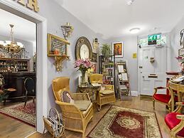 Mama's Inn Boutique Guest House