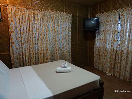 Alona Tropical Beach Resort