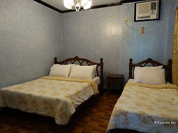 Alona Tropical Beach Resort