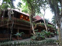 Alona Tropical Beach Resort