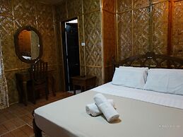 Alona Tropical Beach Resort