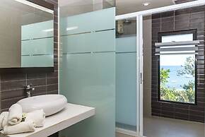 Alona Tropical Beach Resort