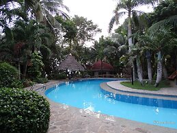 Alona Tropical Beach Resort