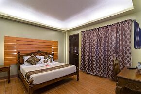 Alona Tropical Beach Resort