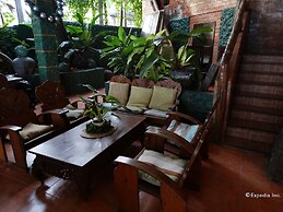 Alona Tropical Beach Resort