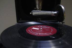 Universal Boutique Hotel