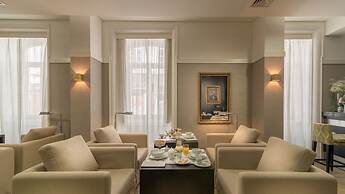 Universal Boutique Hotel