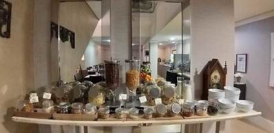 Universal Boutique Hotel