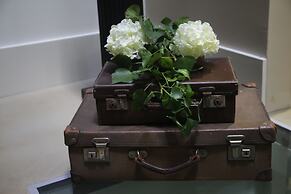 Universal Boutique Hotel