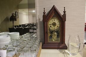 Universal Boutique Hotel