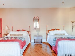 The Belmont Inn by OYO