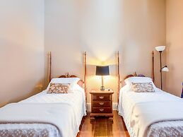 The Belmont Inn by OYO